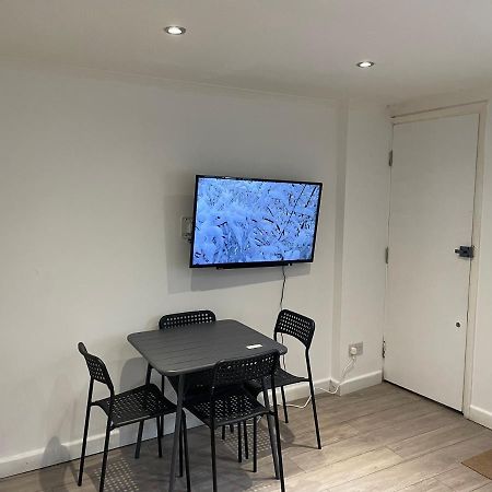 Plough Way Flat Apartment ลอนดอน ภายนอก รูปภาพ