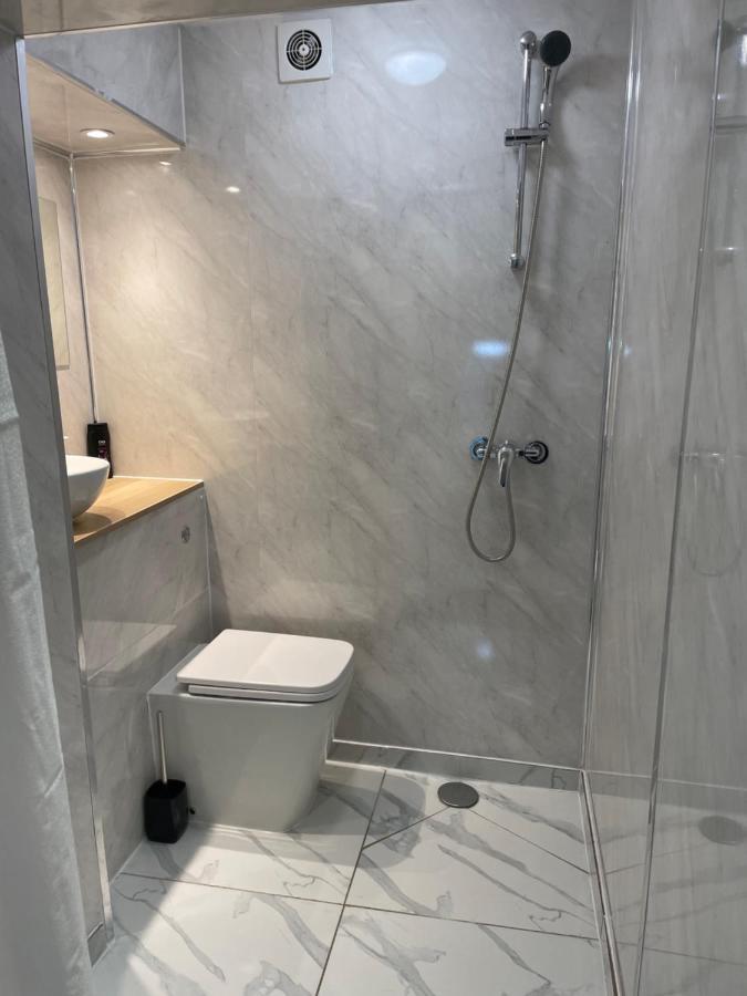 Plough Way Flat Apartment ลอนดอน ภายนอก รูปภาพ