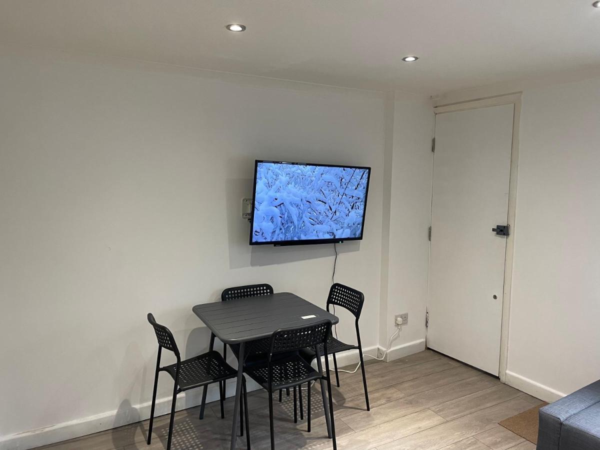 Plough Way Flat Apartment ลอนดอน ภายนอก รูปภาพ